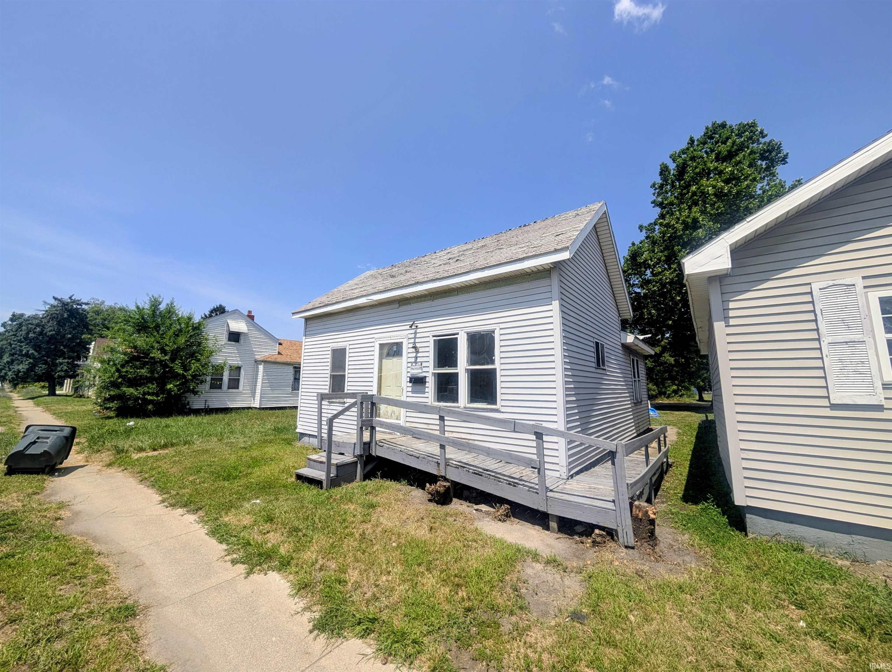 1323 W Sample Street South Bend IN 46619