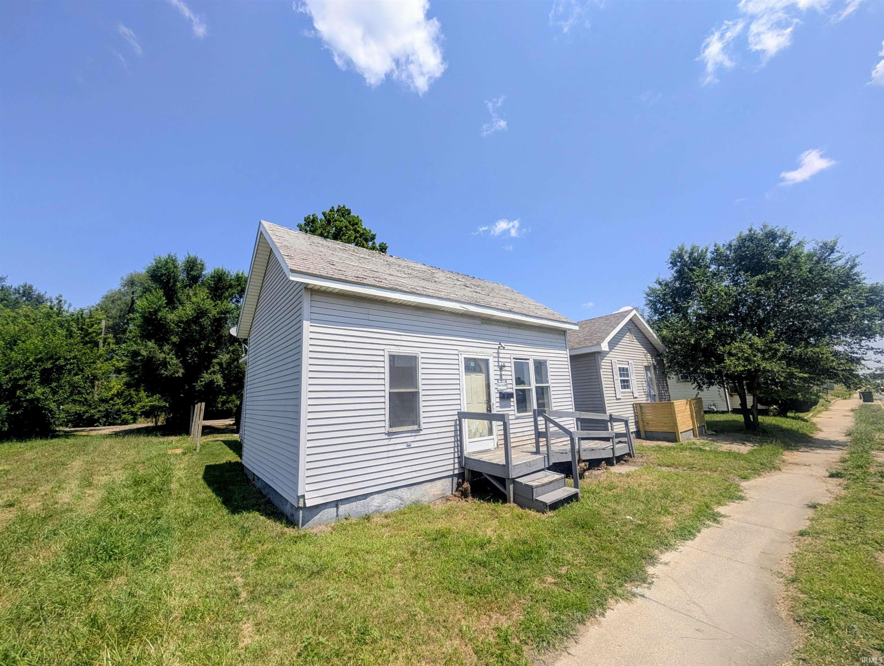 1323 W Sample Street South Bend IN 46619