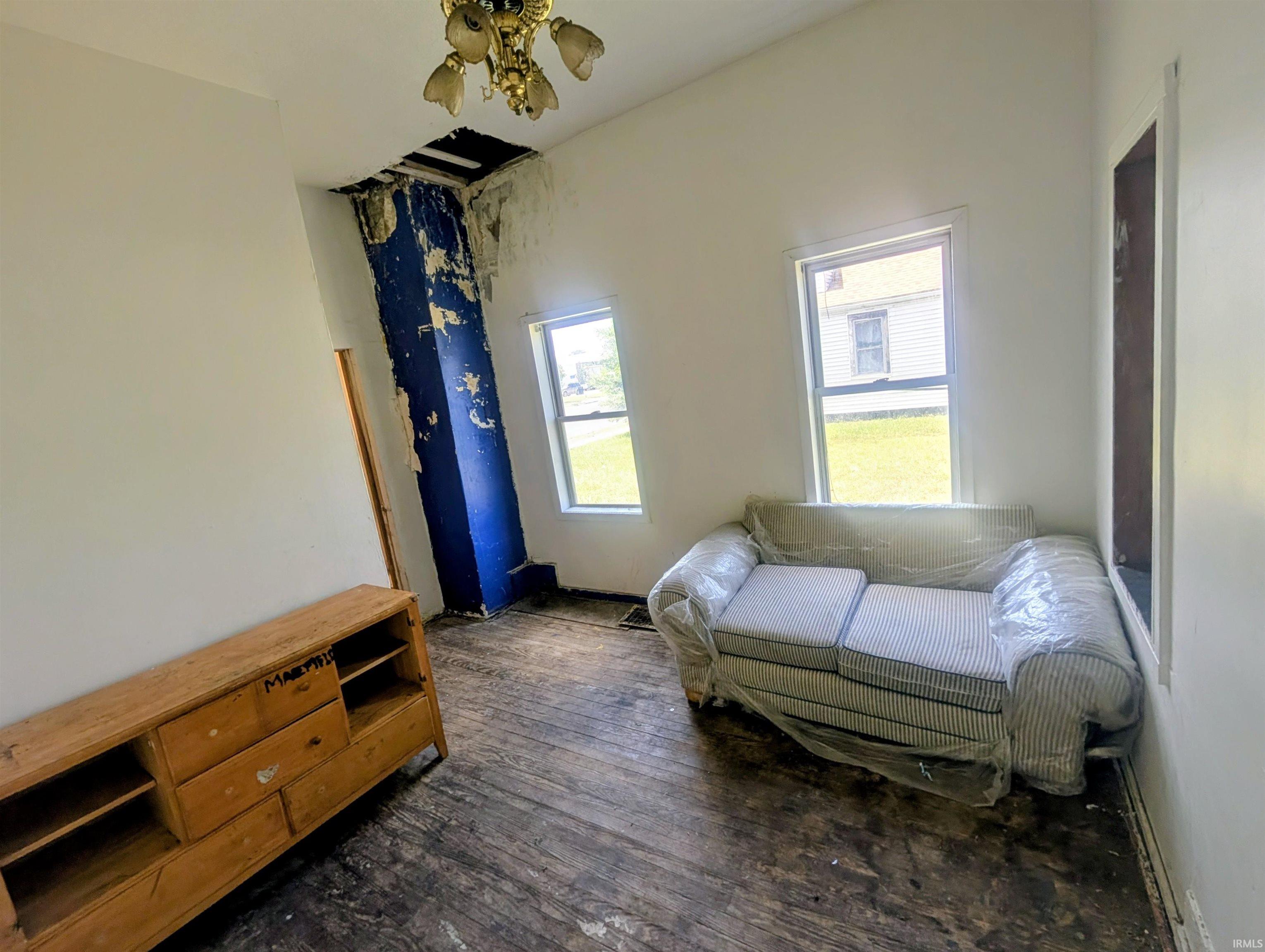 1323 W Sample Street South Bend IN 46619