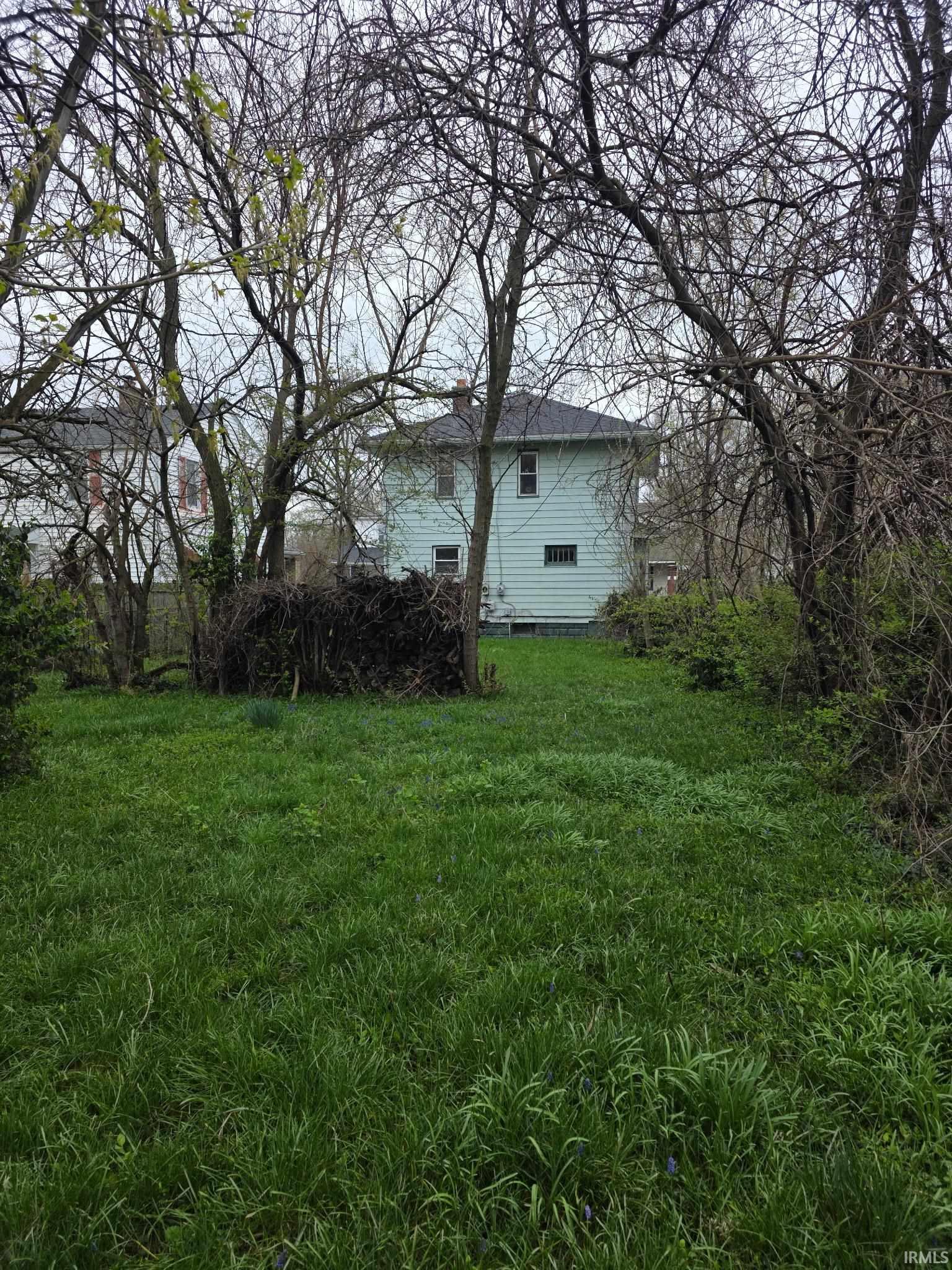 2022 Roger Street South Bend IN 46628