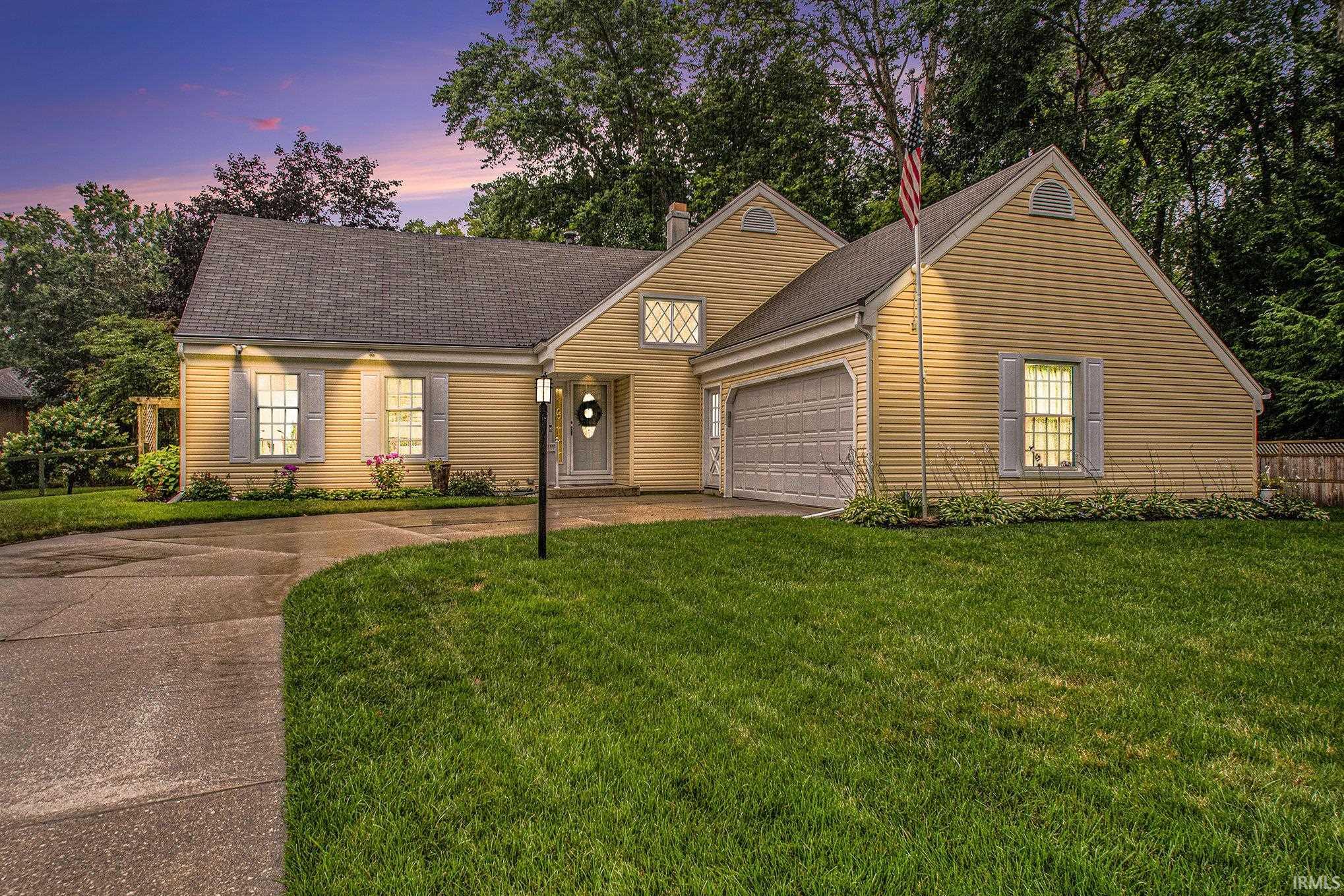 51910 N Shoreham Court South Bend IN 46637