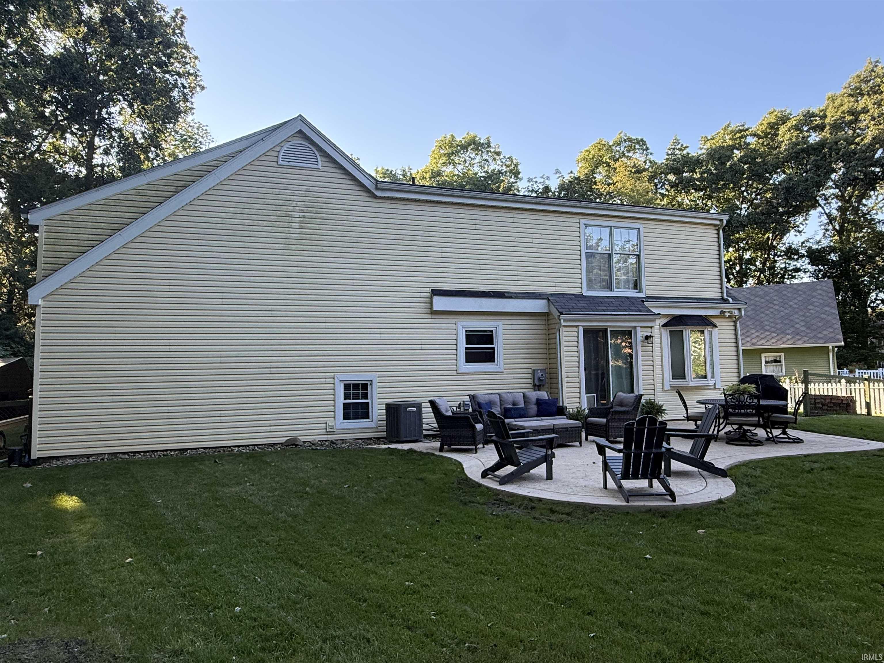 51910 N Shoreham Court South Bend IN 46637