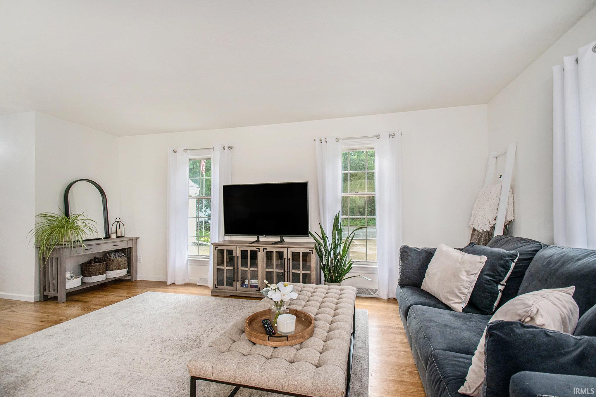 51910 N Shoreham Court South Bend IN 46637