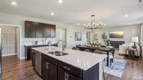 11293 Corte Madera Run Fort Wayne IN 46818