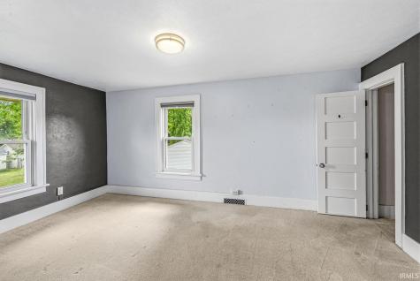 1818 E Ewing Avenue South Bend IN 46613