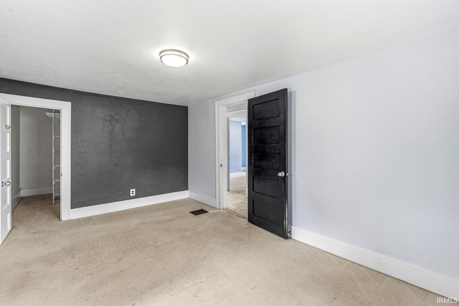 1818 E Ewing Avenue South Bend IN 46613
