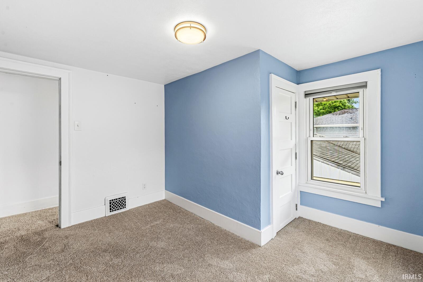 1818 E Ewing Avenue South Bend IN 46613