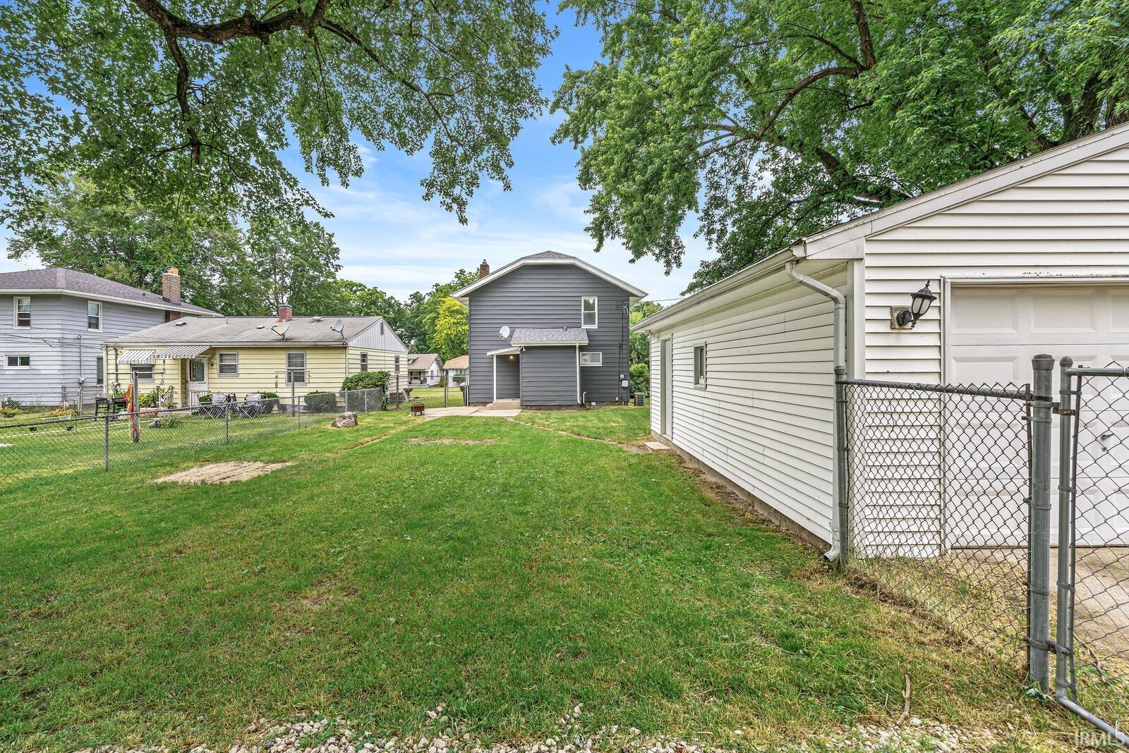 1818 E Ewing Avenue South Bend IN 46613