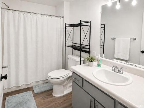 927 May Place Fort Wayne IN 46825