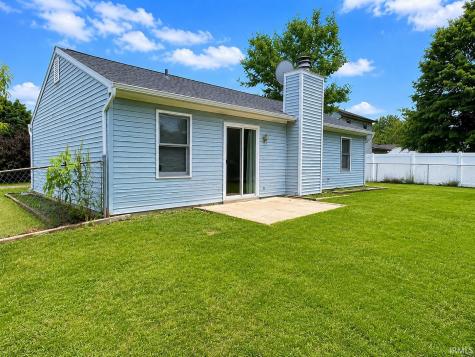 927 May Place Fort Wayne IN 46825