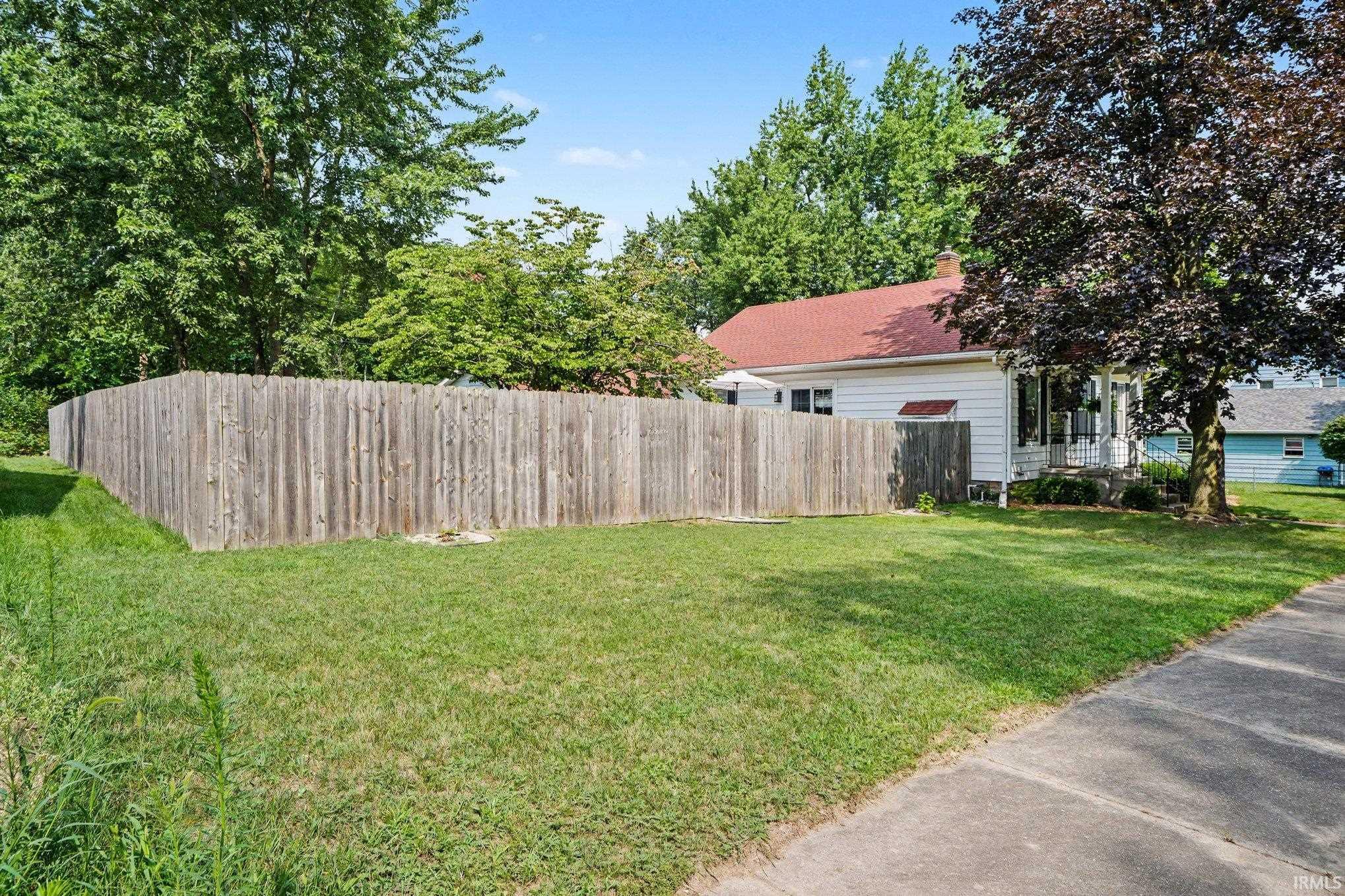 1513 El Reno Street Elkhart IN 46516