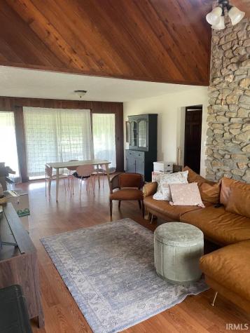 13043 W 450 N Road Linton IN 47441