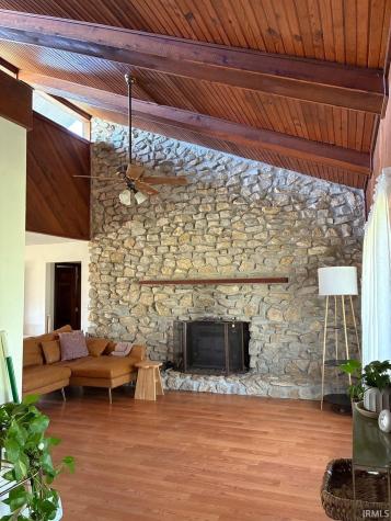 13043 W 450 N Road Linton IN 47441