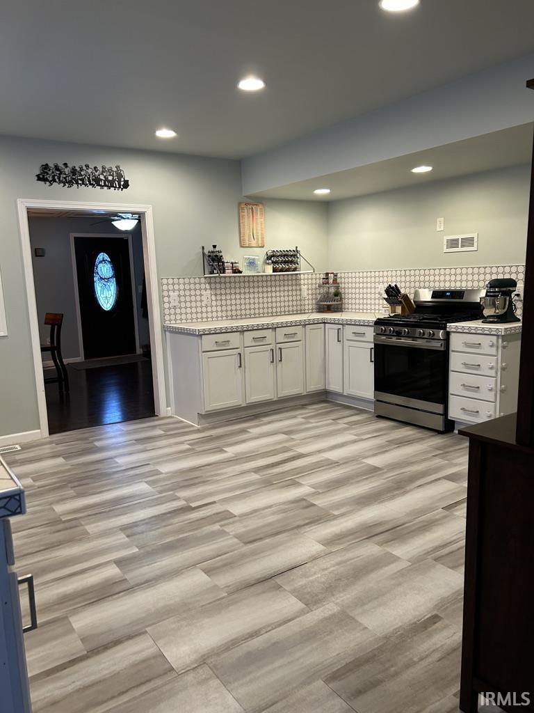 104 Vandalia Street La Paz IN 46537