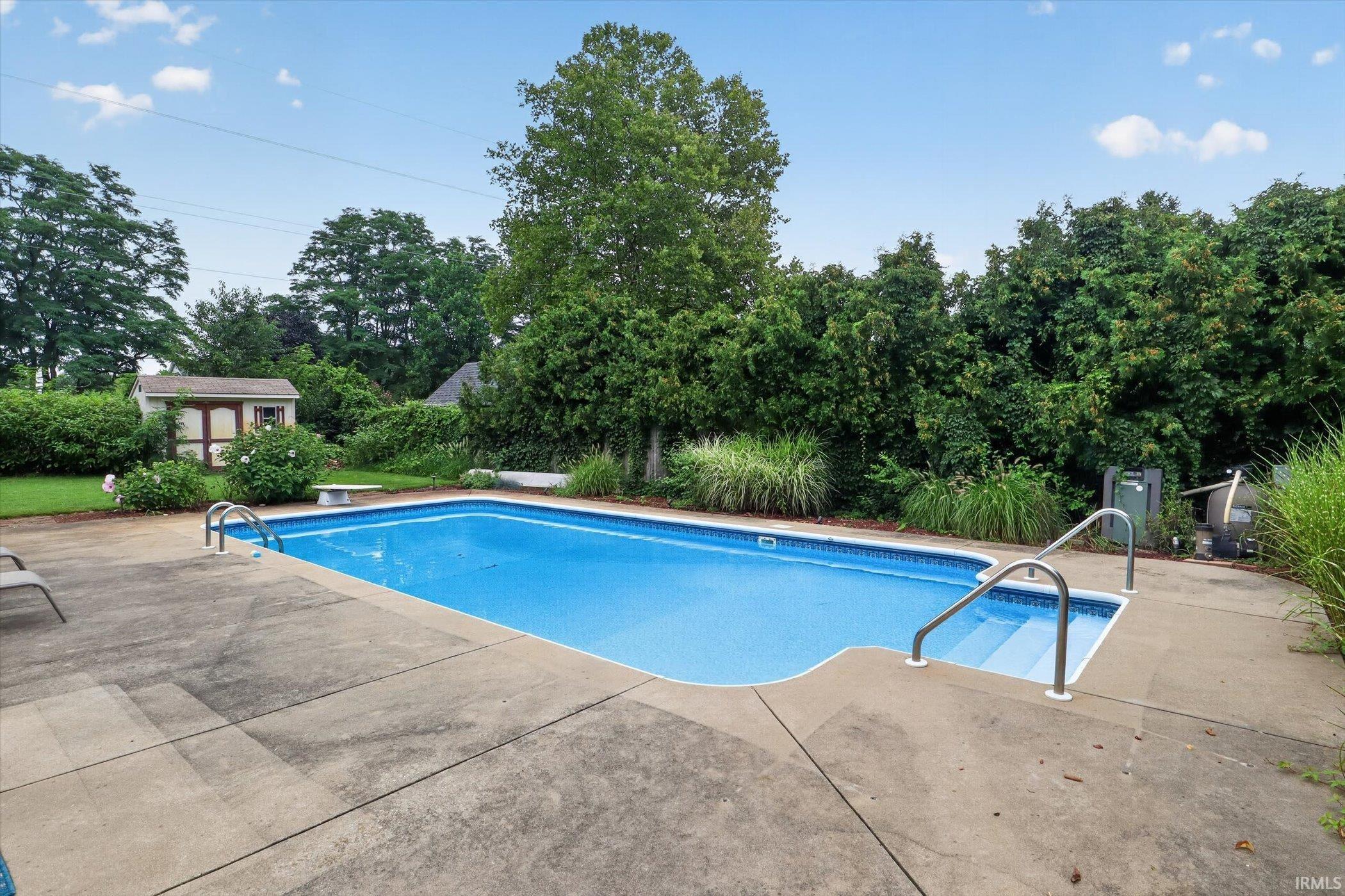 22933 Alderwood Court Elkhart IN 46514