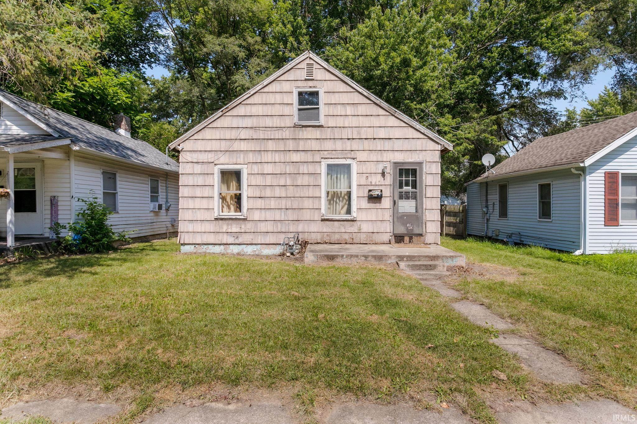 1617 E Bowman Street South Bend IN 46613