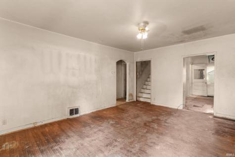 1617 E Bowman Street South Bend IN 46613
