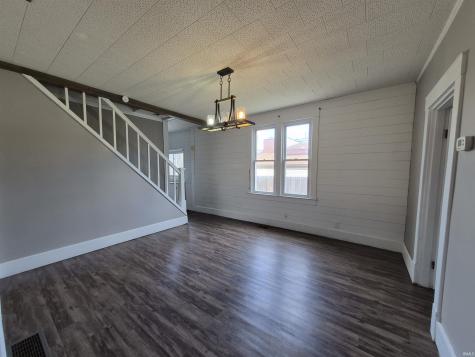 1409 Main Street Vincennes IN 47591