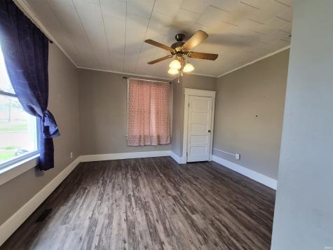 1409 Main Street Vincennes IN 47591
