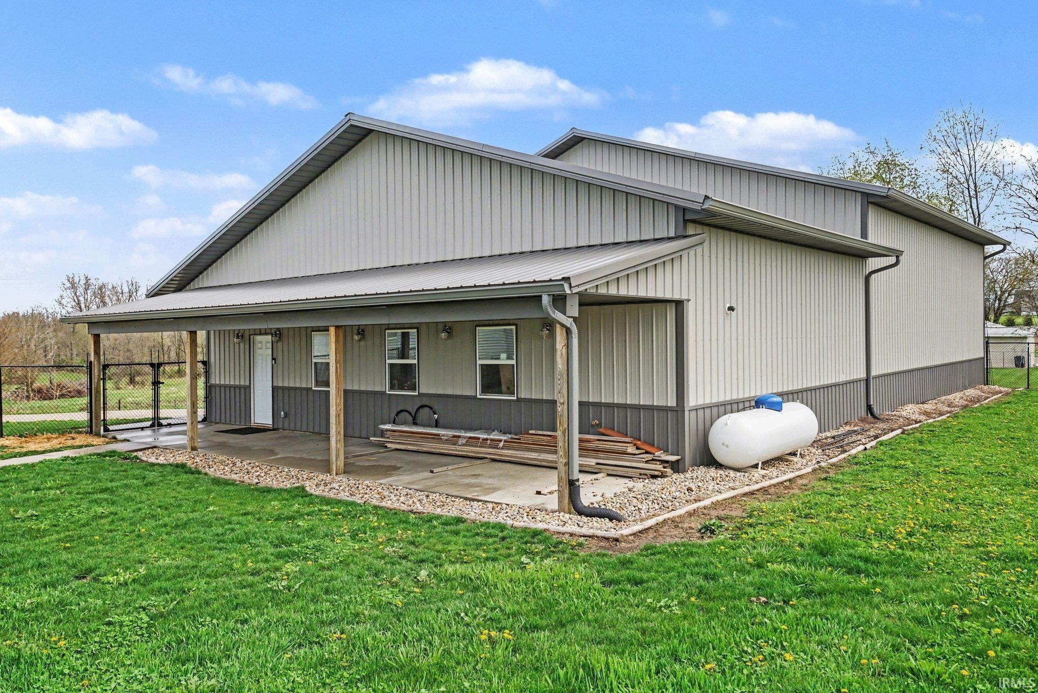4715 W 200 South Road Warsaw IN 46580