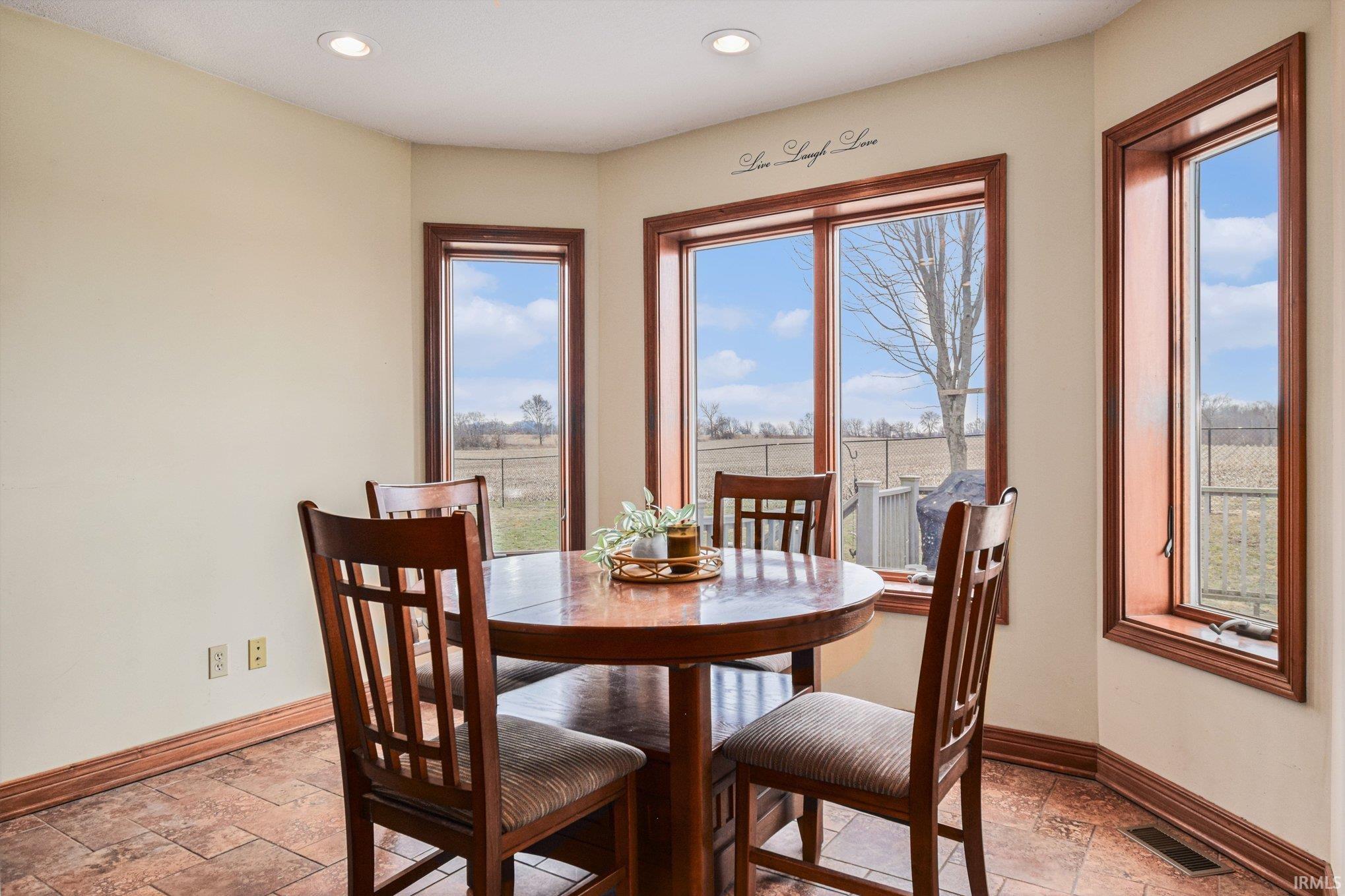 4715 W 200 South Road Warsaw IN 46580