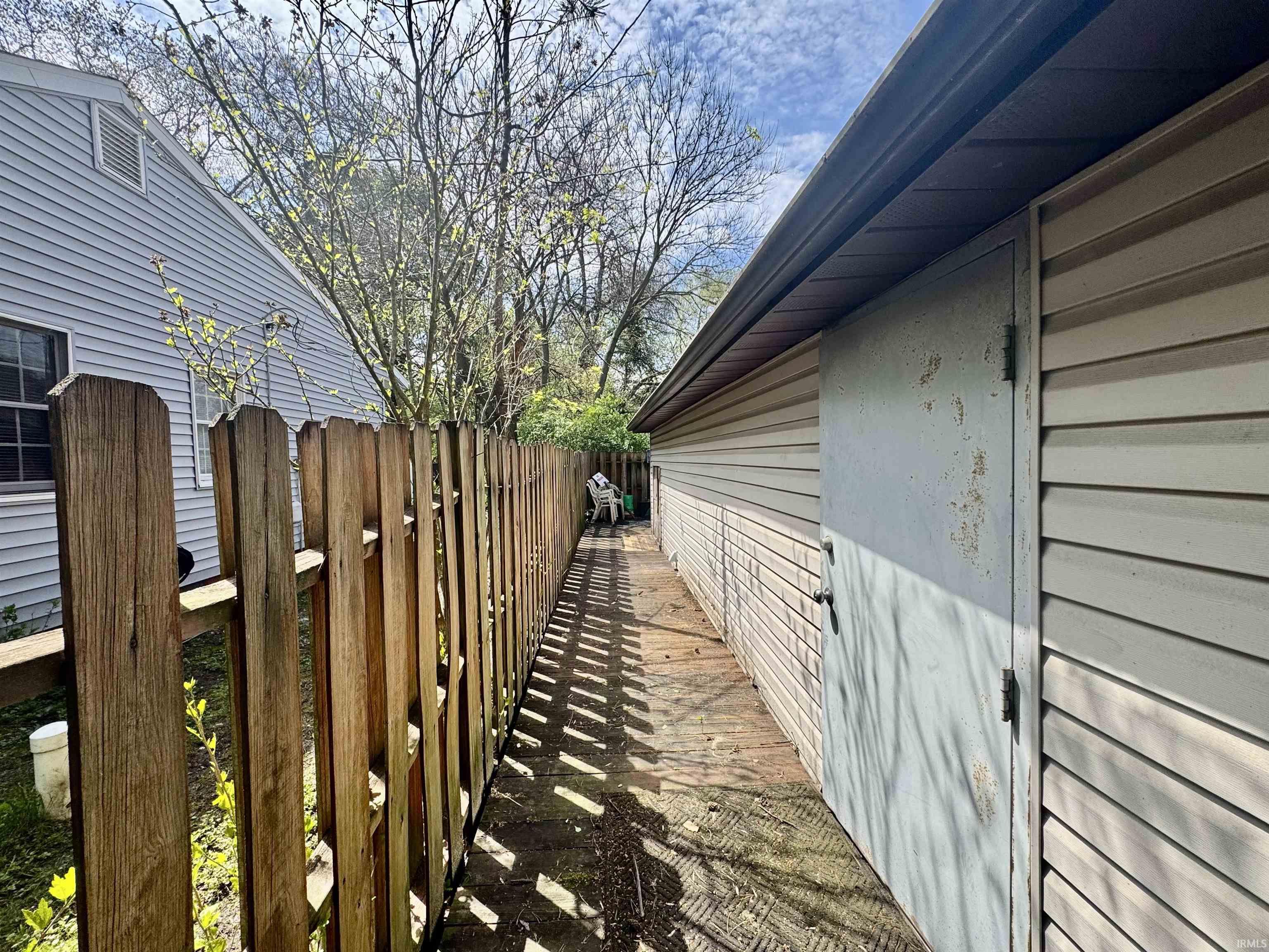1227 E Bristol Street Elkhart IN 46514
