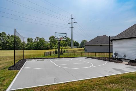 503 Grantham Passage Fort Wayne IN 46845