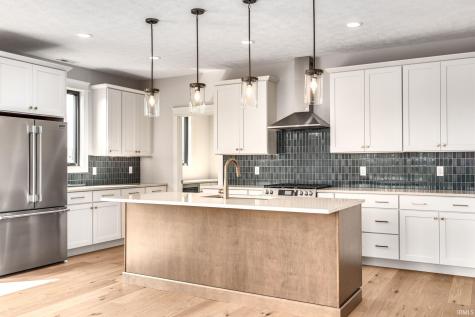 953 Ravenstone Drive Lafayette IN 47909