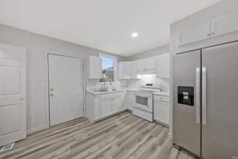 1116 S Grand Avenue Evansville IN 47713