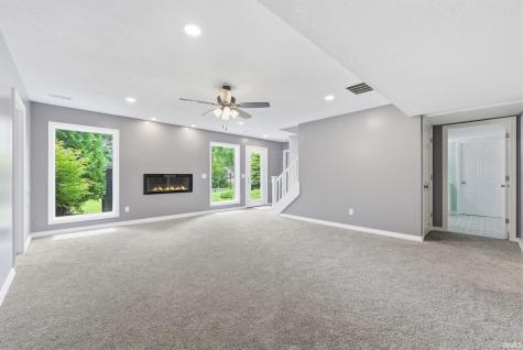 10115 Red Oak Court Fort Wayne IN 46804