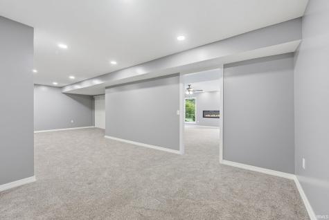 10115 Red Oak Court Fort Wayne IN 46804