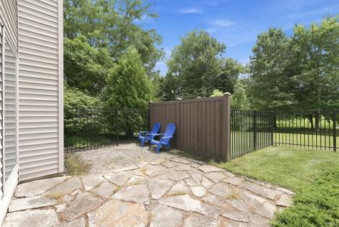 10115 Red Oak Court Fort Wayne IN 46804