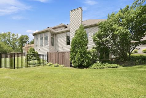 10115 Red Oak Court Fort Wayne IN 46804
