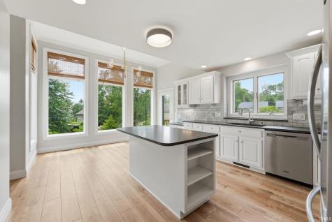 10115 Red Oak Court Fort Wayne IN 46804