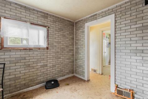 1509 Mcpherson Street South Bend IN 46613