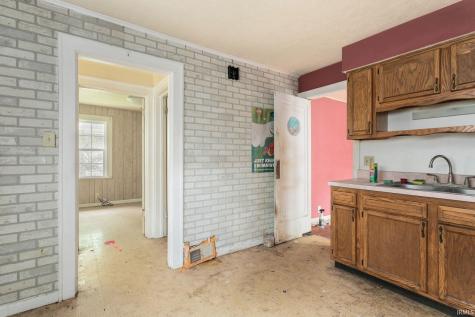 1509 Mcpherson Street South Bend IN 46613