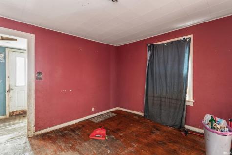 1509 Mcpherson Street South Bend IN 46613