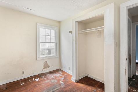 1509 Mcpherson Street South Bend IN 46613