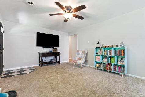 16902 Wappes Road Churubusco IN 46723