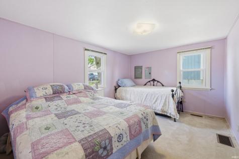 4579 Idalawn Drive Unionville IN 47468