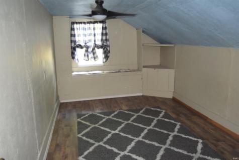 2013 30th Street Bedford IN 47421