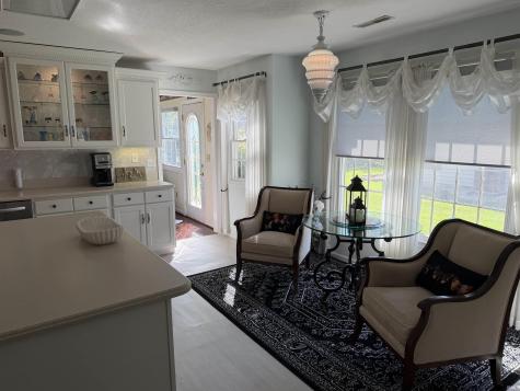8006 Grayfield Court Fort Wayne IN 46825