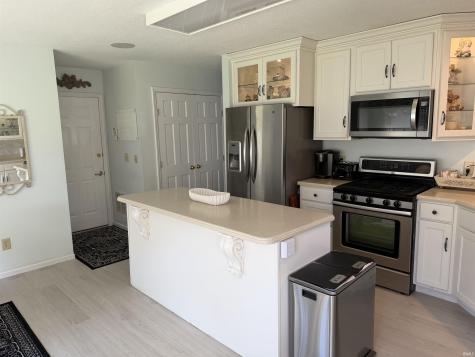 8006 Grayfield Court Fort Wayne IN 46825