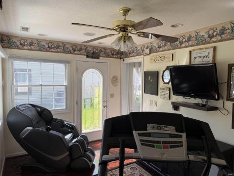 8006 Grayfield Court Fort Wayne IN 46825