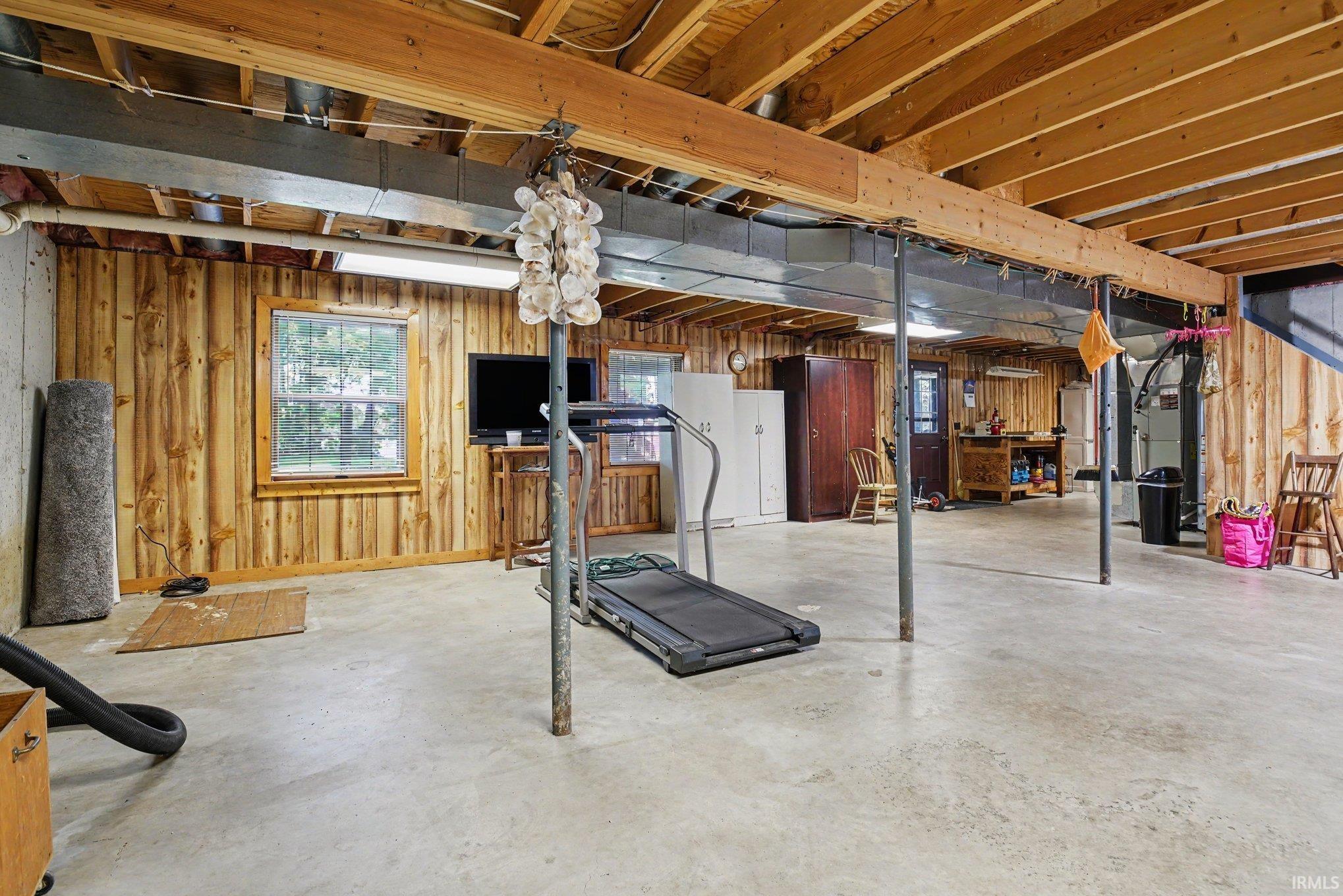 10416 State Road 120 Middlebury IN 46540