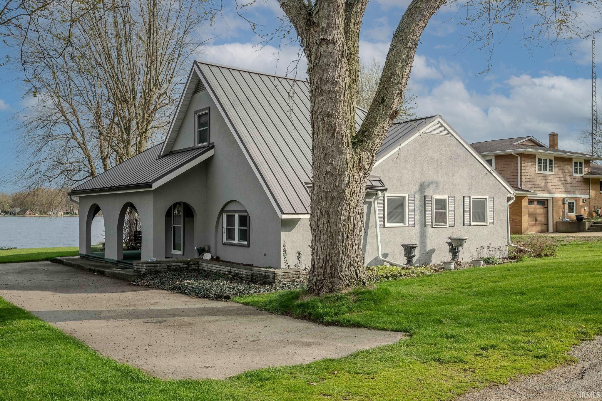 1125 S 495 E Lagrange IN 46761