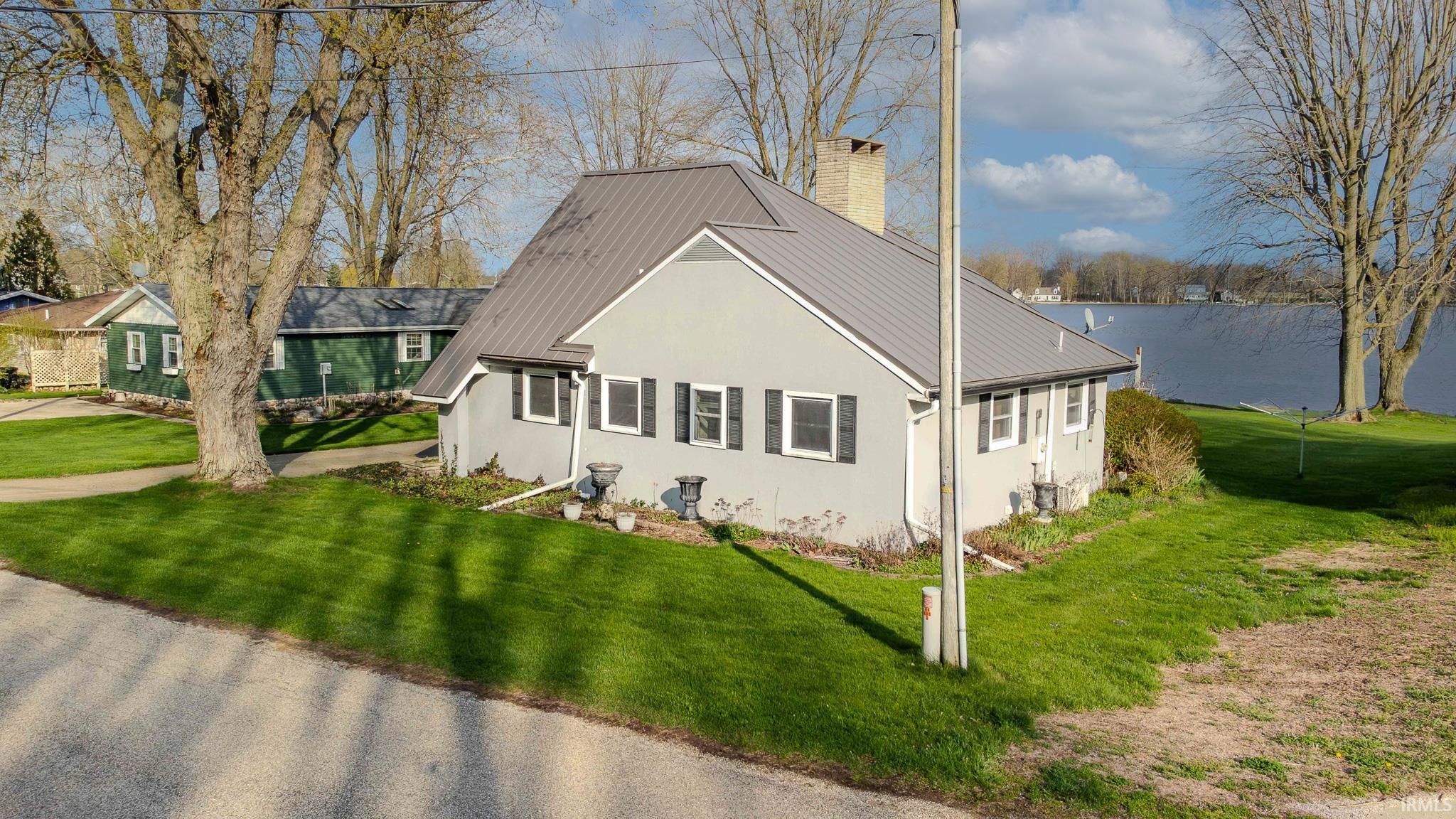1125 S 495 E Lagrange IN 46761