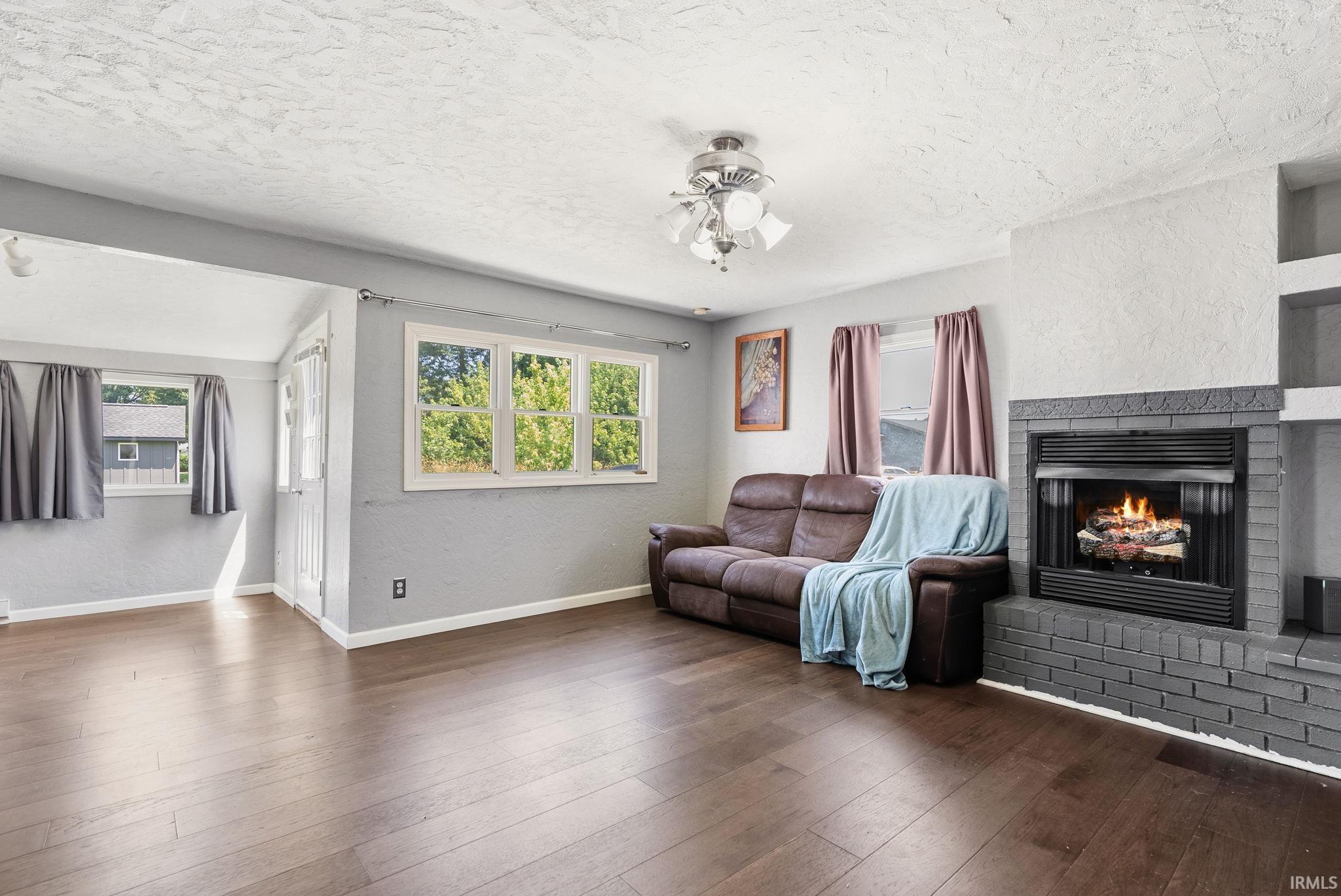 7605 W Forest Avenue Warsaw IN 46582