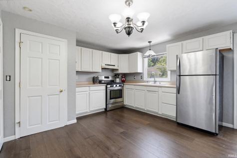 7605 W Forest Avenue Warsaw IN 46582
