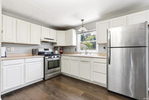 7605 W Forest Avenue Warsaw IN 46582